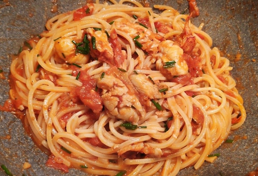 Spaghetti alla chitarra au homard